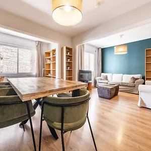 Ainb Sants Appartement Barcelona